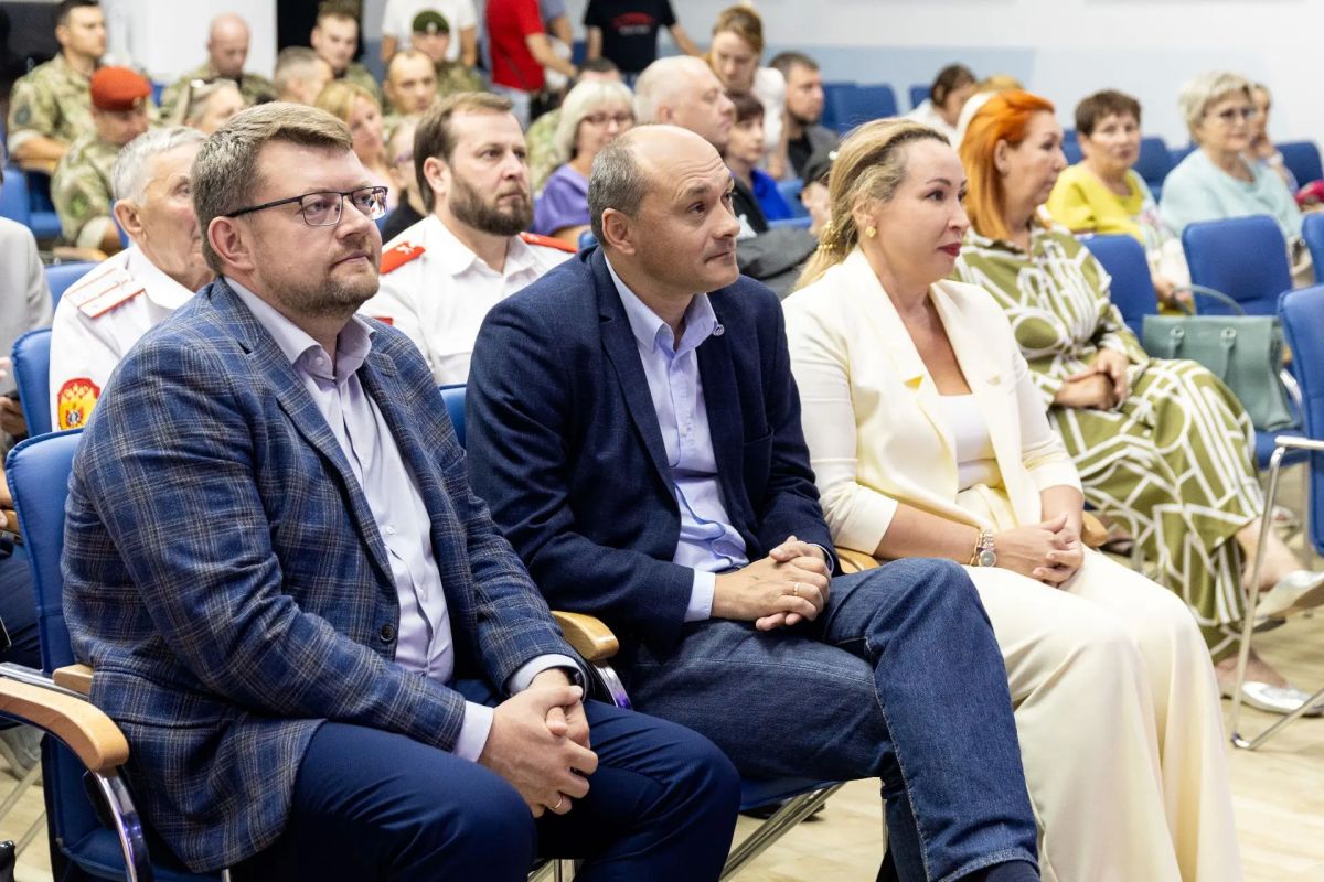 В Сургуте прошла выставка беспилотных аппаратов В Сургуте прошла выставка беспилотных аппаратов