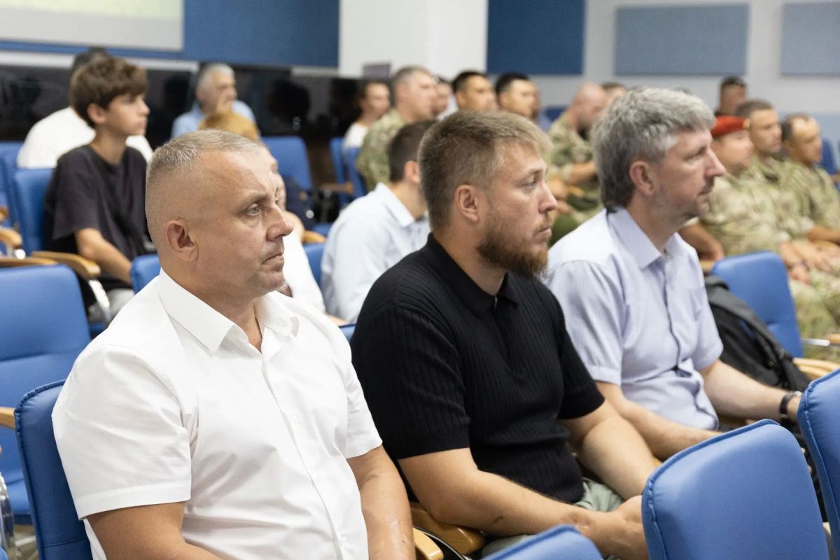 В Сургуте прошла выставка беспилотных аппаратов В Сургуте прошла выставка беспилотных аппаратов