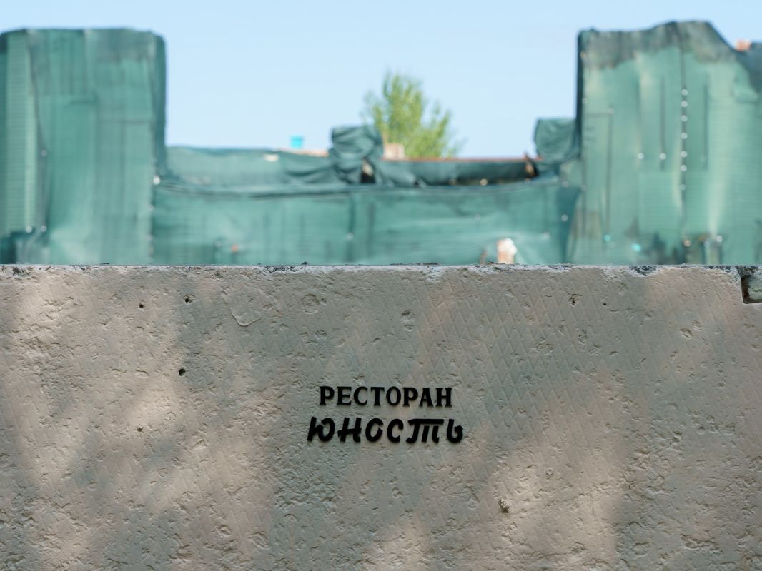 Гостев тайно украсил Нижневартовск партизанскими арт-объектами Гостев тайно украсил Нижневартовск партизанскими арт-объектами