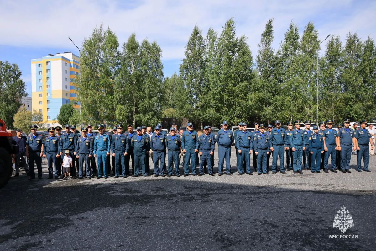 В Ханты-Мансийске состоялось торжественное мероприятие, посвященное 40-летию со дня образования 75 пожарно-спасательной части В Ханты-Мансийске состоялось торжественное мероприятие, посвященное 40-летию со дня образования 75 пожарно-спасательной части