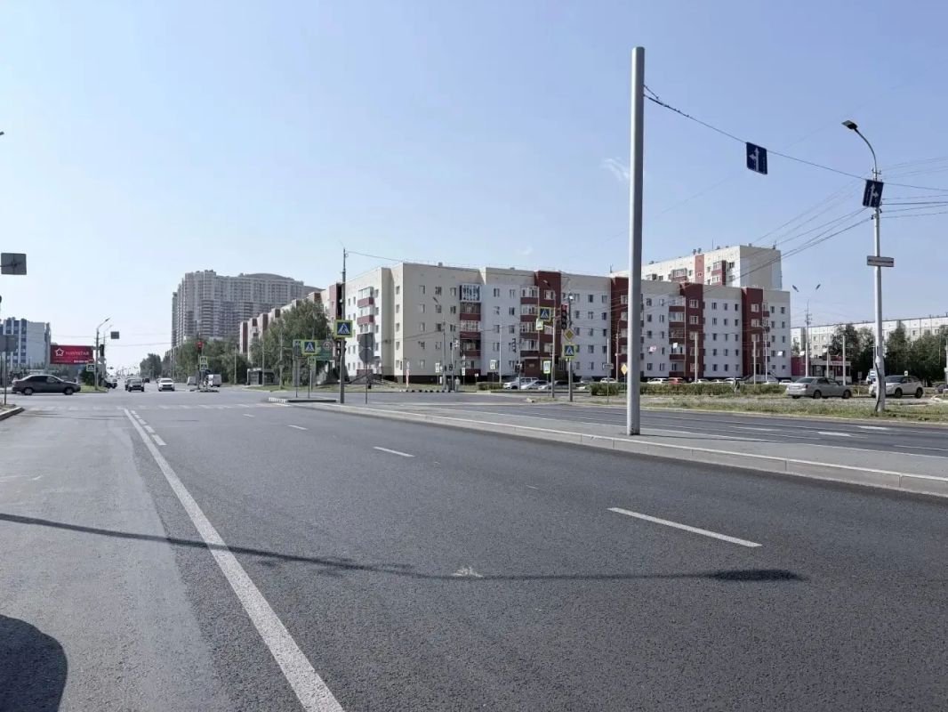 Директор Департамента дорожного хозяйства и транспорта Югры проинспектировал дорожные объекты Сургута Директор Департамента дорожного хозяйства и транспорта Югры проинспектировал дорожные объекты Сургута