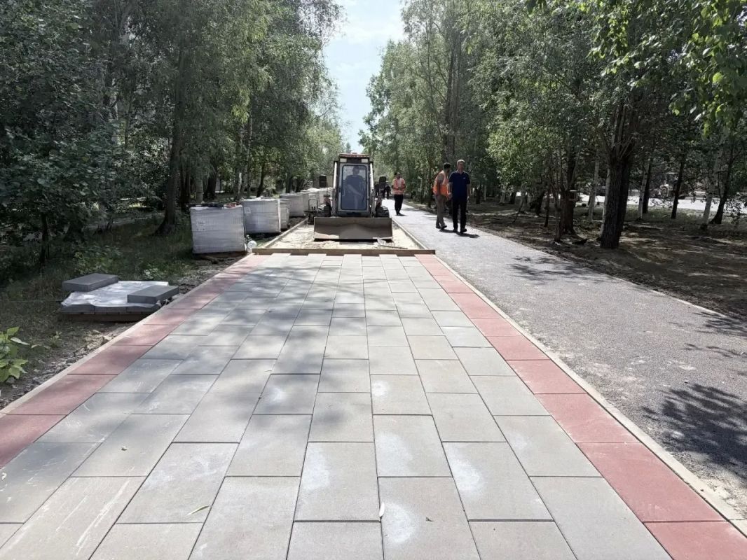 Директор Департамента дорожного хозяйства и транспорта Югры проинспектировал дорожные объекты Сургута Директор Департамента дорожного хозяйства и транспорта Югры проинспектировал дорожные объекты Сургута