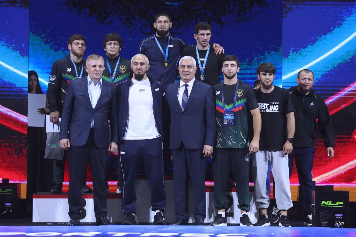 Легендарные вольники Югры на пьедестале чемпионата России Легендарные вольники Югры на пьедестале чемпионата России