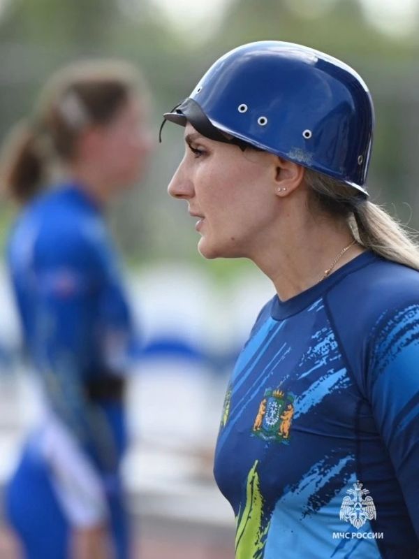 Югорские спортсмены успешно стартовали на Чемпионате и Первенстве МЧС России Югорские спортсмены успешно стартовали на Чемпионате и Первенстве МЧС России