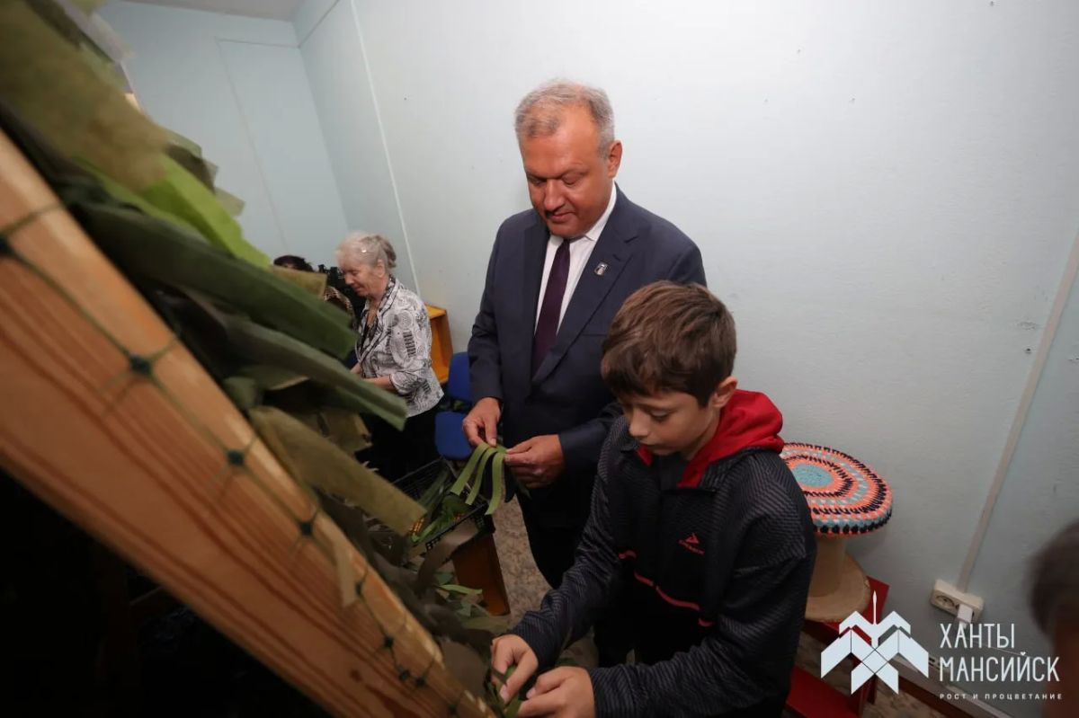 В Ханты-Мансийск с рабочим визитом прибыла делегация из Донецка В Ханты-Мансийск с рабочим визитом прибыла делегация из Донецка