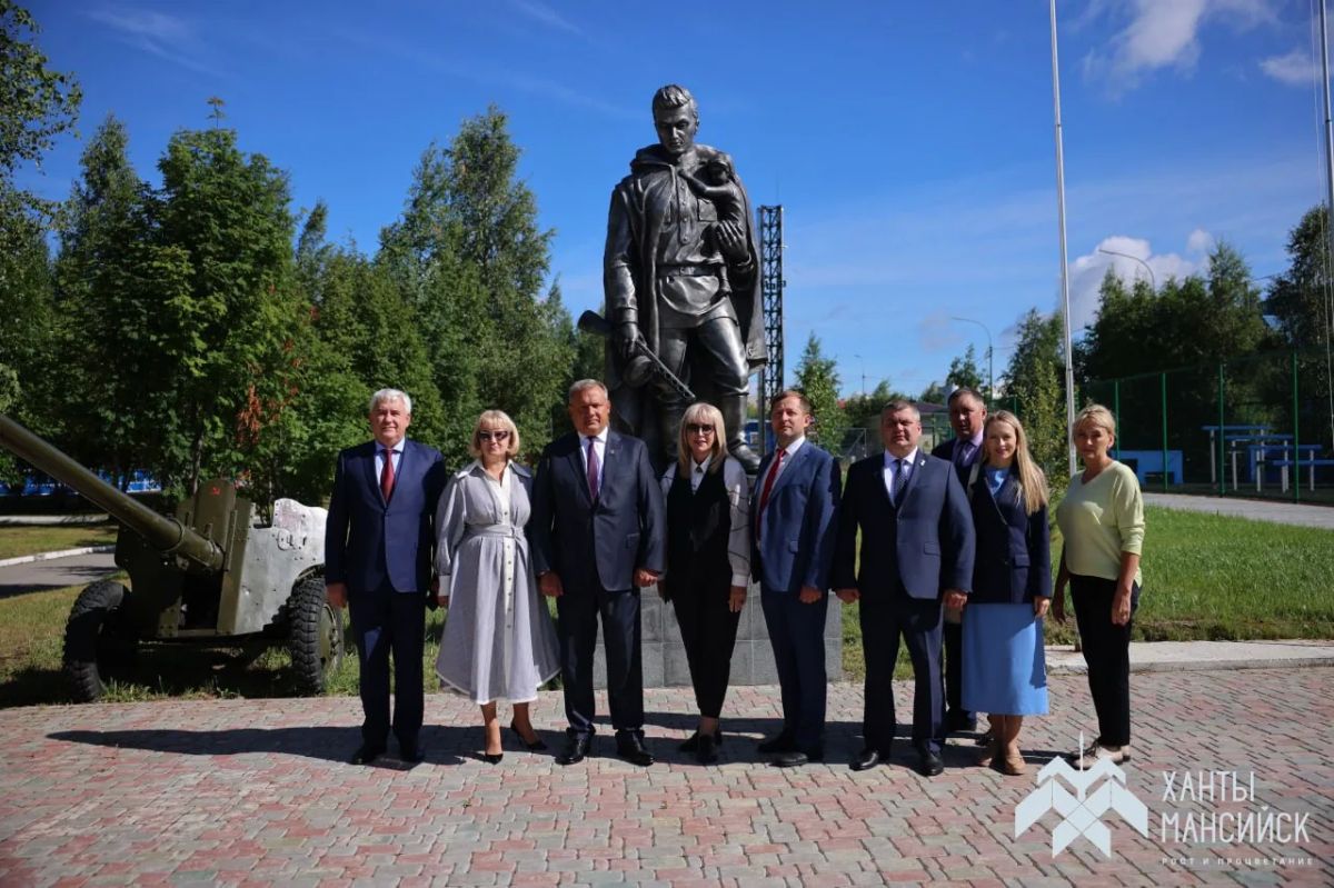 В Ханты-Мансийск с рабочим визитом прибыла делегация из Донецка В Ханты-Мансийск с рабочим визитом прибыла делегация из Донецка