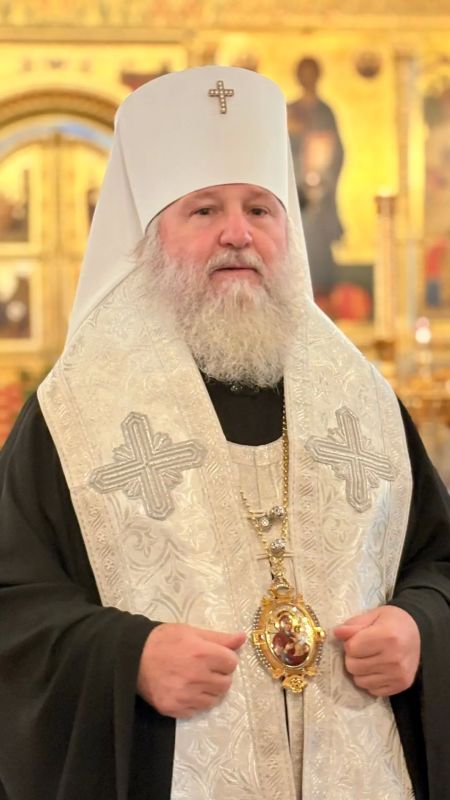 Дмитрий Кощенко: Митрополит Ханты-Мансийский и Сургутский Павел совершил таинство Крещения для детей из многодетных семей нашего города Дмитрий Кощенко: Митрополит Ханты-Мансийский и Сургутский Павел совершил таинство Крещения для детей из многодетных семей нашего города