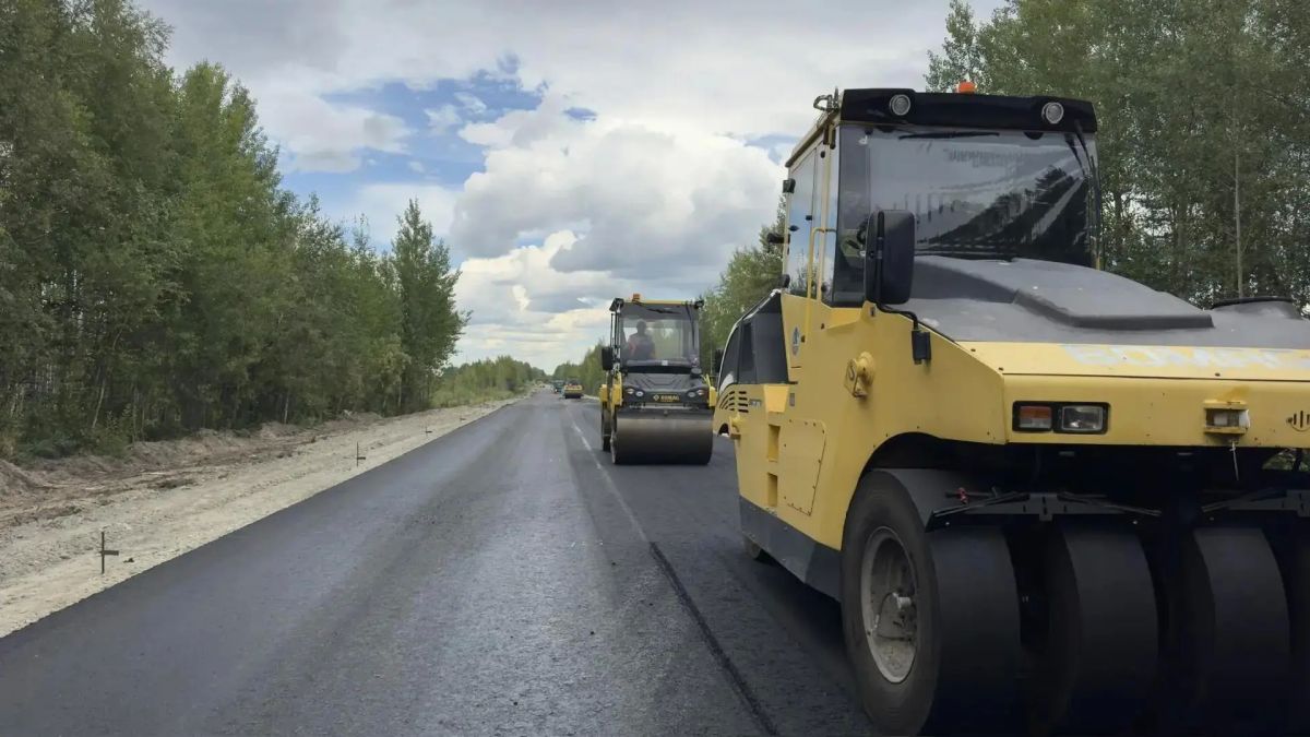 В Ханты-Мансийском автономном округе-Югре продолжается ремонт участка автодороги г. Лангепас - г. Покачи В Ханты-Мансийском автономном округе-Югре продолжается ремонт участка автодороги г. Лангепас - г. Покачи