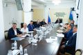 Руслан Кухарук: На заседании Совета при Правительстве Югры по вопросам развития инвестиционной деятельности в автономном округе рассмотрели безвозмездное предоставление четырех земельных участков для строительства объектов...