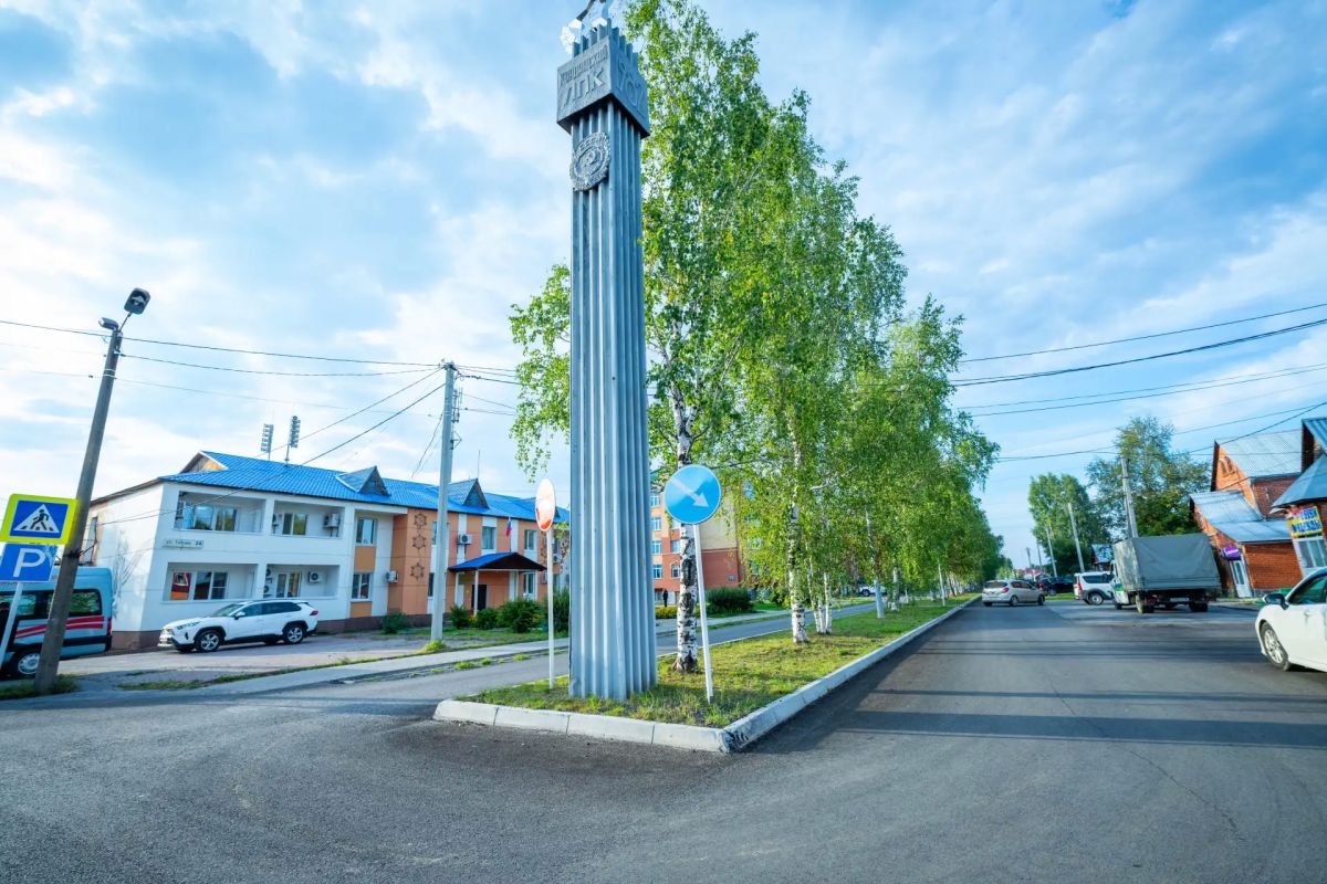 Руслан Кухарук: Рабочую поездку по Кондинскому району продолжили в Междуреченском. Руслан Кухарук: Рабочую поездку по Кондинскому району продолжили в Междуреченском.