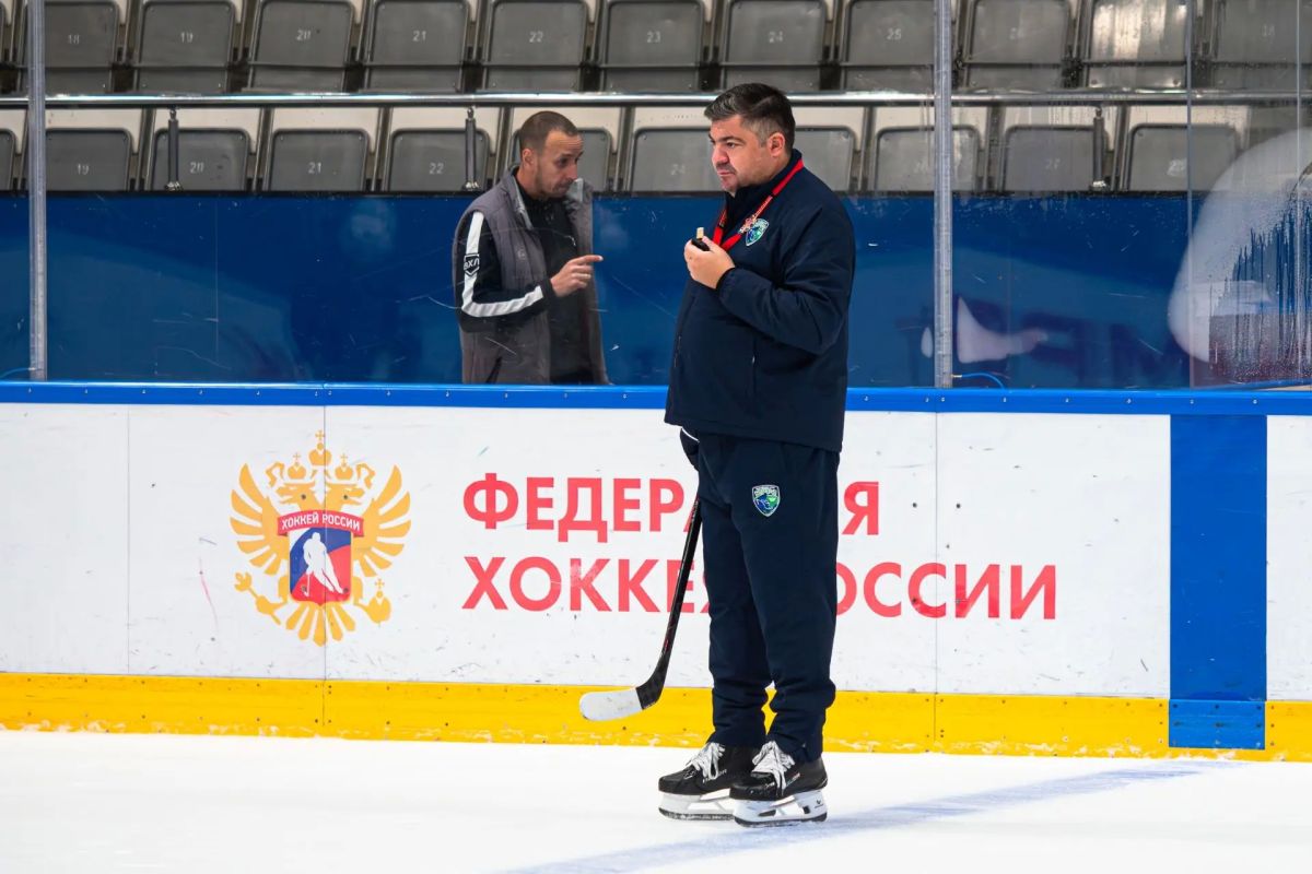 Готовимся к сезону! Югорские хоккеисты вернулись на лёд Готовимся к сезону! Югорские хоккеисты вернулись на лёд