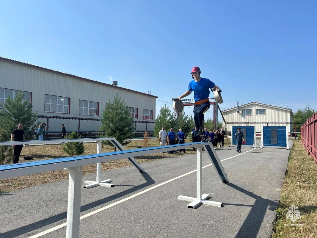 В Когалымском пожарно-спасательном гарнизоне прошли соревнования по пожарно-спасательному спорту В Когалымском пожарно-спасательном гарнизоне прошли соревнования по пожарно-спасательному спорту