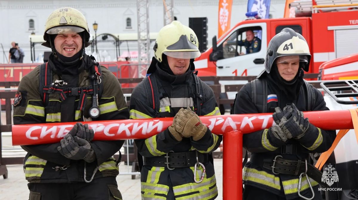 В Тобольске завершились Международные соревнования "Пожарная тяга В Тобольске завершились Международные соревнования "Пожарная тяга
