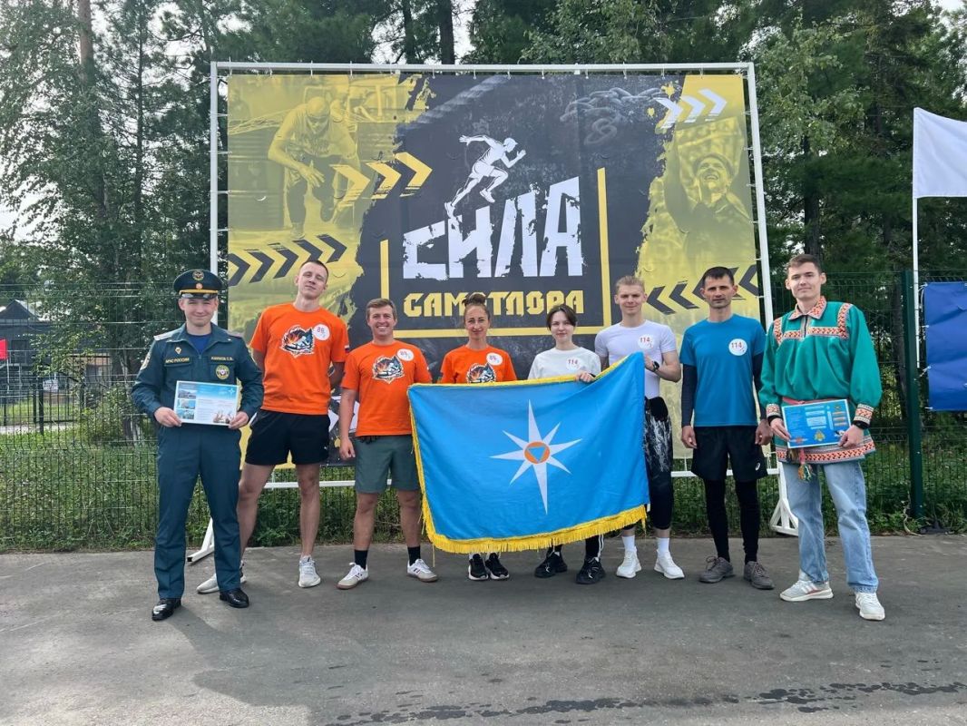 Физическая подготовка – основа профессии: сотрудники МЧС Югры подтвердили готовность к любым нагрузкам Физическая подготовка – основа профессии: сотрудники МЧС Югры подтвердили готовность к любым нагрузкам