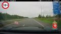 Никто не был пристёгнут. ОСТОРОЖНО, ЖЁСТКОЕ ВИДЕО Госавтоинспекция Свердловской области поделилась видео с регистратора машины югорчан, которая накануне слетела с дороги и перевернулась