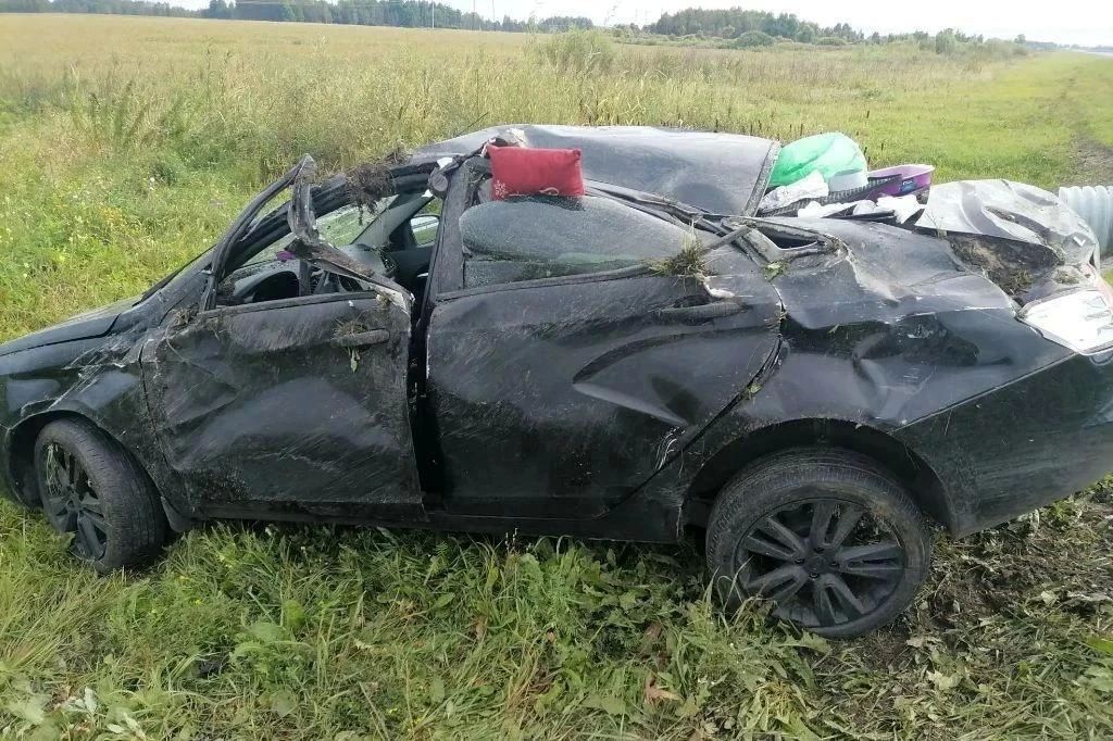 Ещё одна семья с маленькими детьми разбилась на трассе Ещё одна семья с маленькими детьми разбилась на трассе