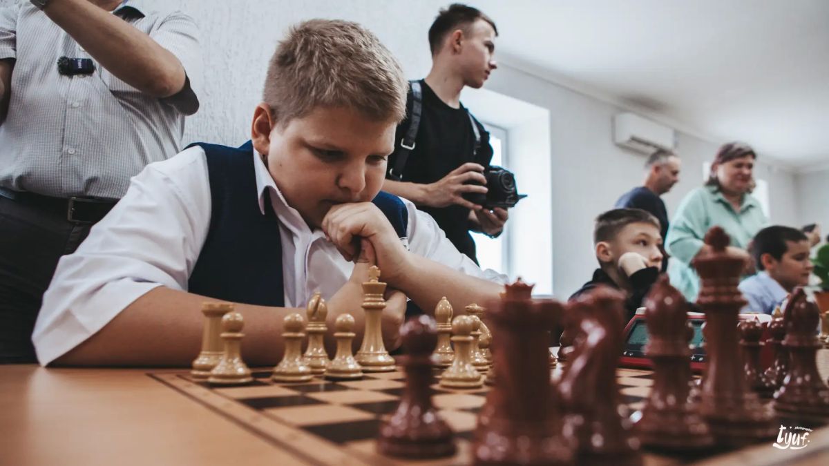 Первый ход сделан: в Нягани открылся современный центр интеллектуального спорта Первый ход сделан: в Нягани открылся современный центр интеллектуального спорта