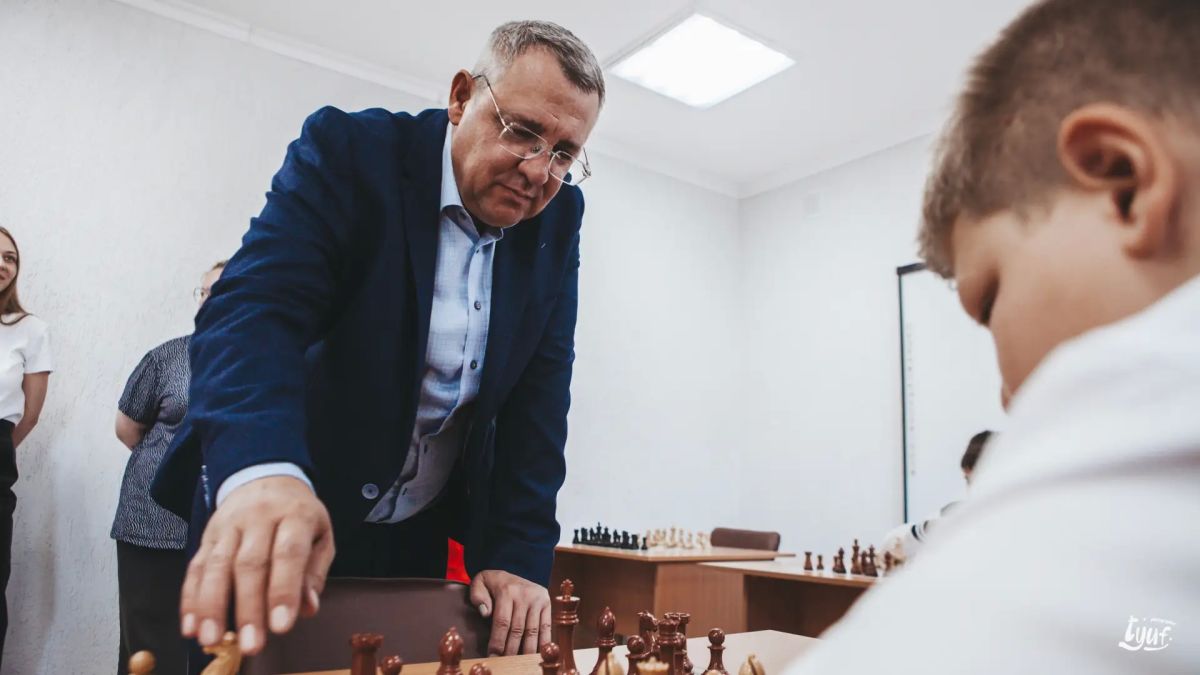 Первый ход сделан: в Нягани открылся современный центр интеллектуального спорта Первый ход сделан: в Нягани открылся современный центр интеллектуального спорта