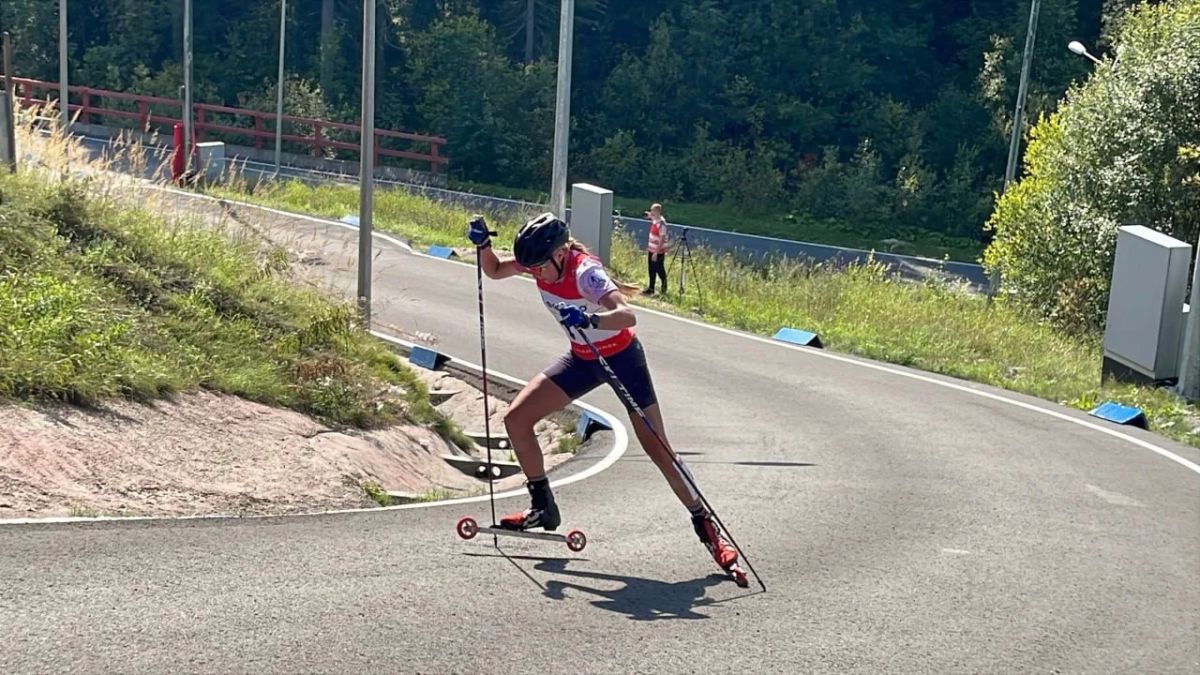 Югорские лыжники взяли бронзу в эстафете на домашнем чемпионате России Югорские лыжники взяли бронзу в эстафете на домашнем чемпионате России