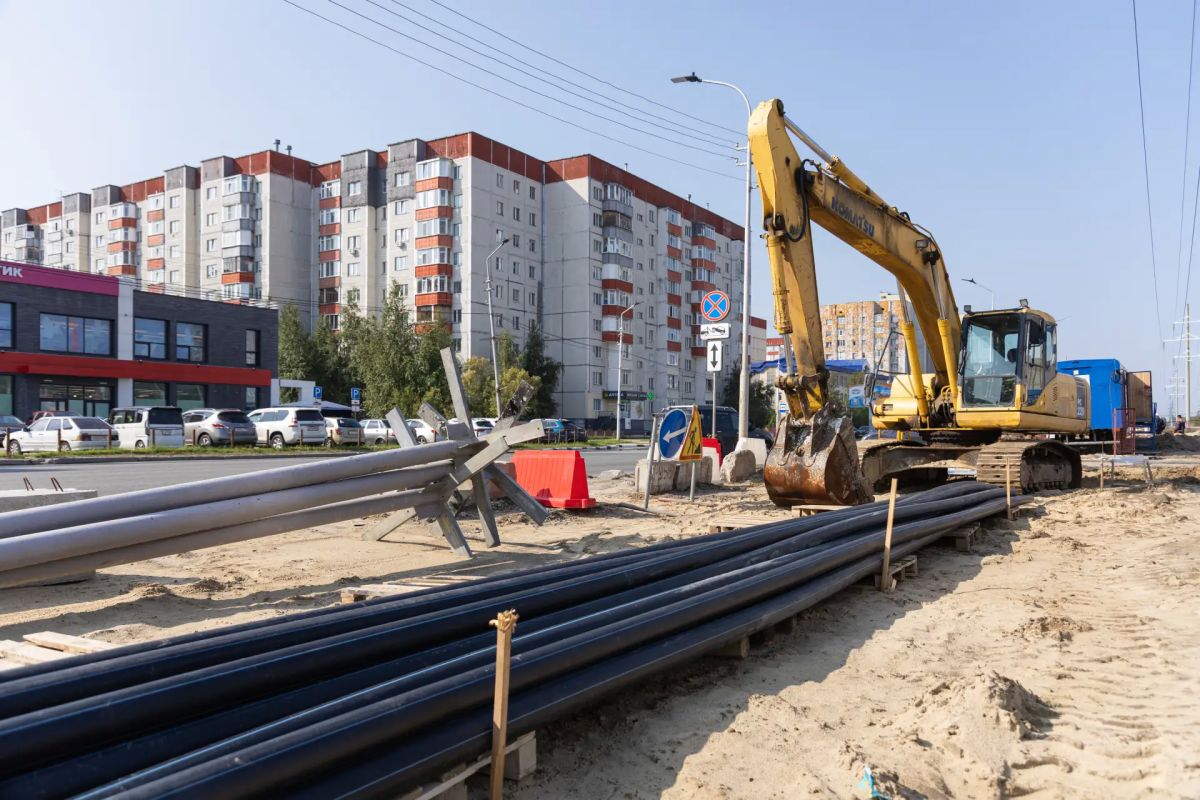 В Сургуте ведётся масштабная реконструкция улицы Игоря Киртбая В Сургуте ведётся масштабная реконструкция улицы Игоря Киртбая