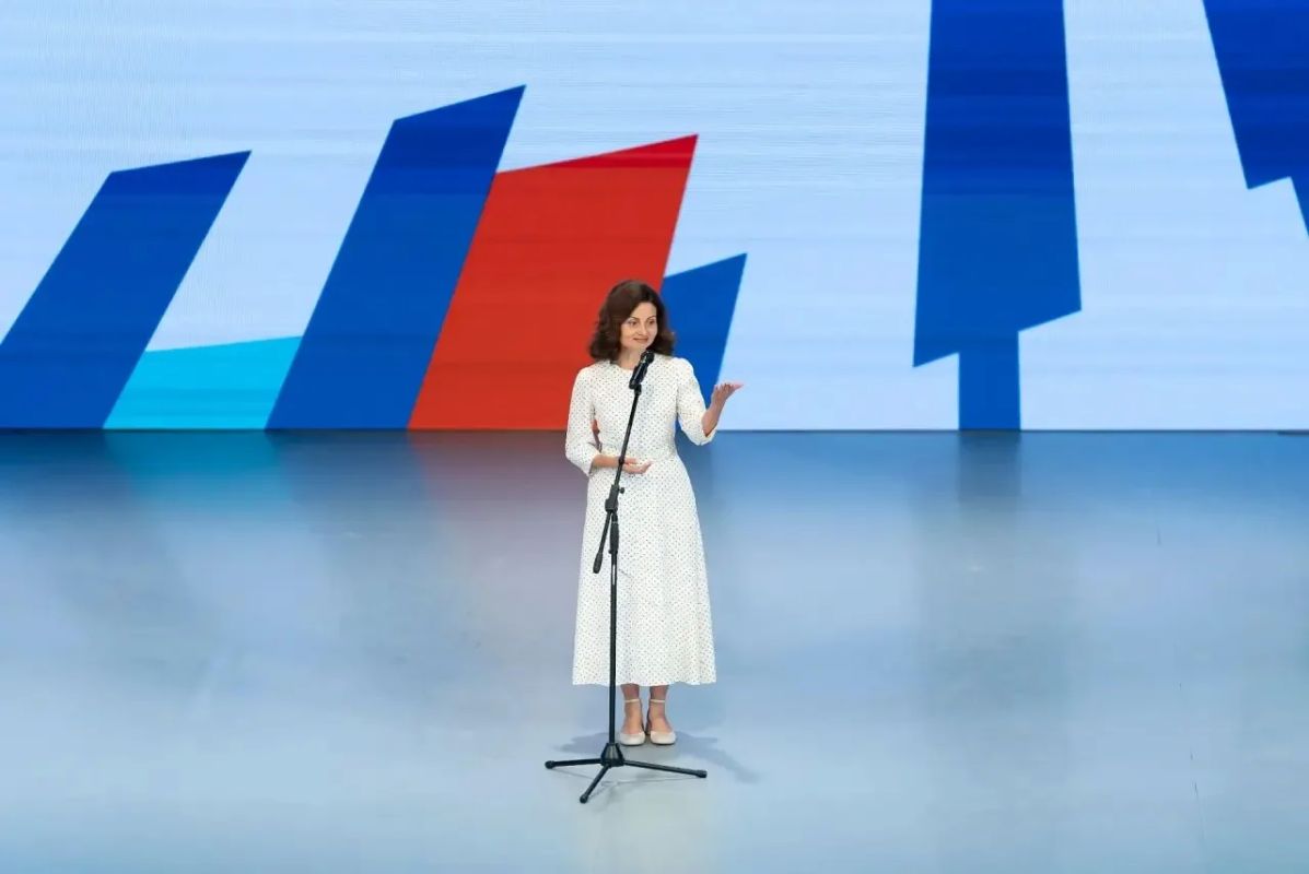 В Ханты-Мансийске стартовала III Межрегиональная конференция «Музыкальная педагогика» В Ханты-Мансийске стартовала III Межрегиональная конференция «Музыкальная педагогика»