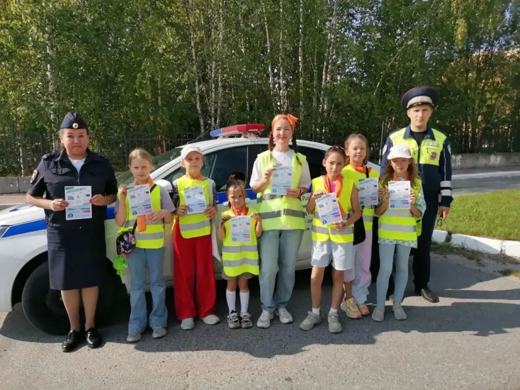 Во всех муниципальных образованиях округа госавтоинспекторы проводят профилактические мероприятия с несовершеннолетними по соблюдению Правил дорожного движения Во всех муниципальных образованиях округа госавтоинспекторы проводят профилактические мероприятия с несовершеннолетними по соблюдению Правил дорожного движения