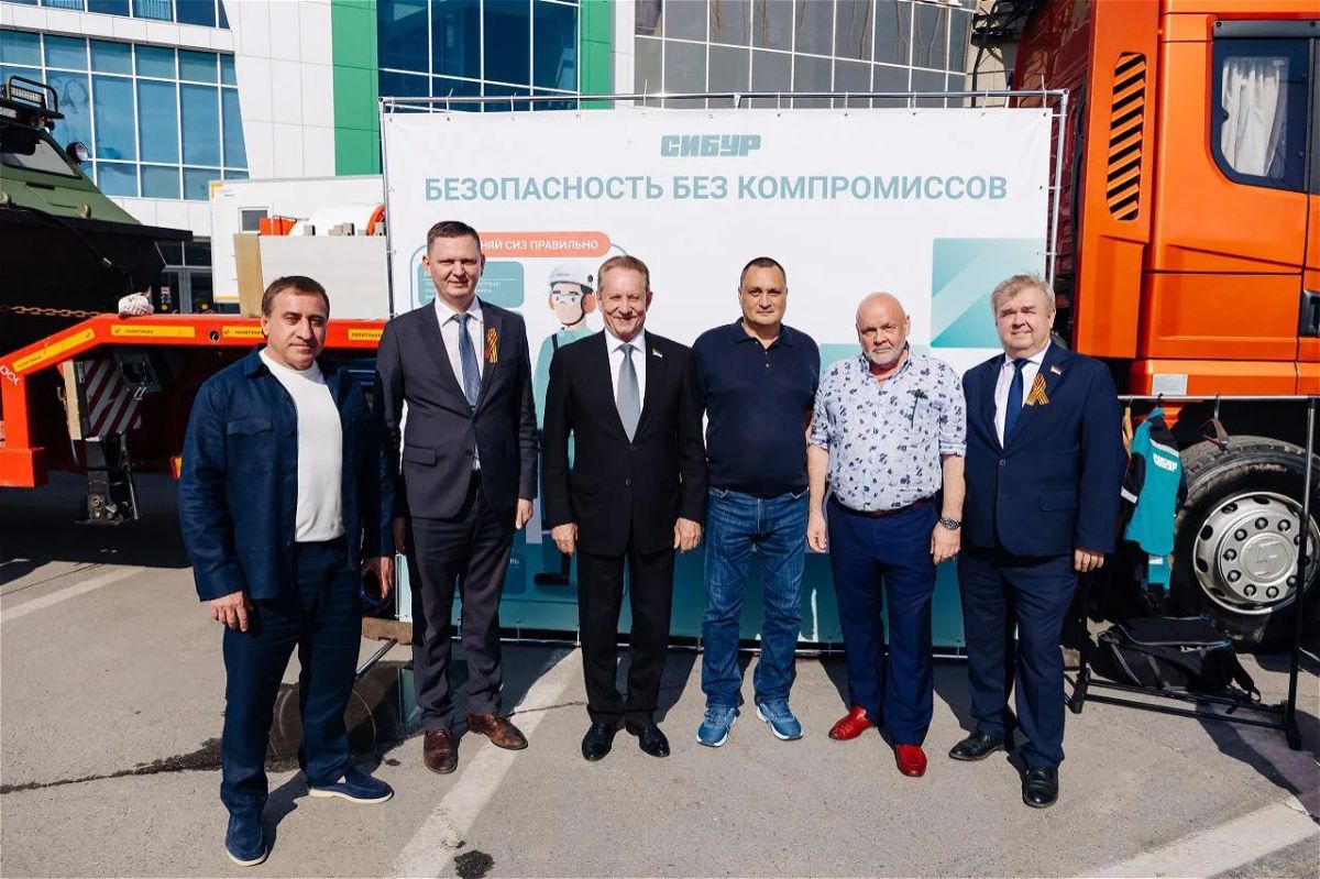 «Супермашины» газотранспортного предприятия Югры познакомили жителей региона с профессиями промышленной отрасли «Супермашины» газотранспортного предприятия Югры познакомили жителей региона с профессиями промышленной отрасли
