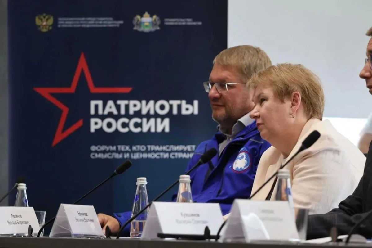 Артём Жога рассказал, что суть «Доброслужащего» — в формировании новой культуры госслужбы Артём Жога рассказал, что суть «Доброслужащего» — в формировании новой культуры госслужбы