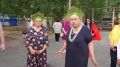 Бабушки в кокошниках поют песни и решают проблемы благоустройства своего микрорайона