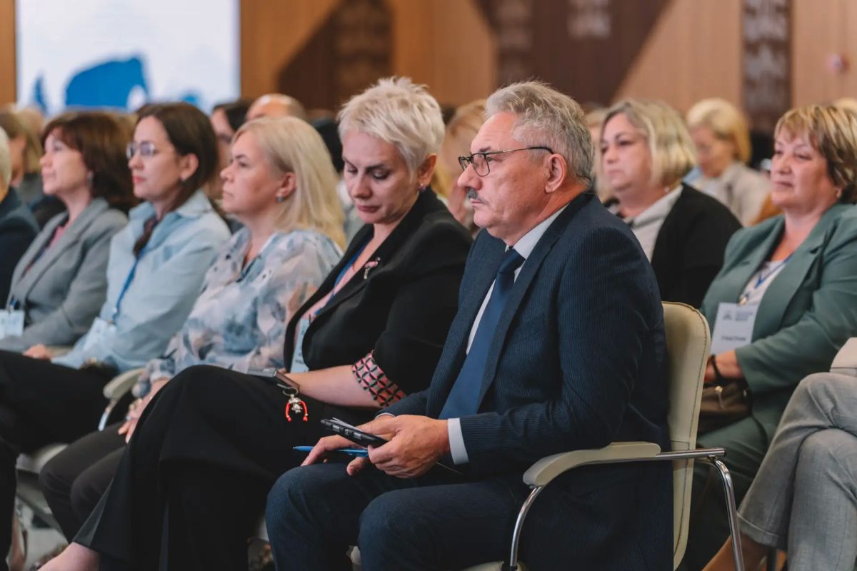 Развитие в тандеме: будущее детского спорта обсудили на Августовском совещании педагогических работников Югры Развитие в тандеме: будущее детского спорта обсудили на Августовском совещании педагогических работников Югры