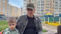 Сотрудники Управления Госавтоинспекции Югры проводят познавательные беседы с детьми и подростками на детских площадках Ханты-Мансийска