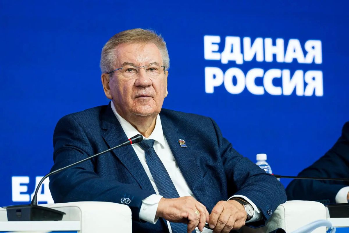 723 проекта вошли в региональный сегмент Народной программы 2.0 Единой России. Это новые объекты социальной инфраструктуры, дороги и мосты, ремонт системы ЖКХ, поддержка бизнеса, расширение льгот для участников СВО и семей с... 723 проекта вошли в региональный сегмент Народной программы 2.0 Единой России. Это новые объекты социальной инфраструктуры, дороги и мосты, ремонт системы ЖКХ, поддержка бизнеса, расширение льгот для участников СВО и семей с...