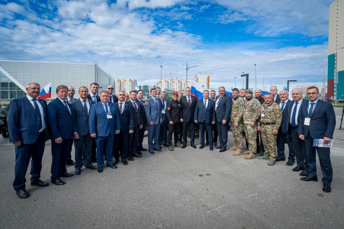 Руслан Кухарук: На Конференции партии «Единая Россия» в ХантыМансийске утвердили региональный сегмент Народной программы 2.0. В документ вошли 723 проекта – это серьезный, выверенный массив инициатив, отражающий реальные... Руслан Кухарук: На Конференции партии «Единая Россия» в ХантыМансийске утвердили региональный сегмент Народной программы 2.0. В документ вошли 723 проекта – это серьезный, выверенный массив инициатив, отражающий реальные...