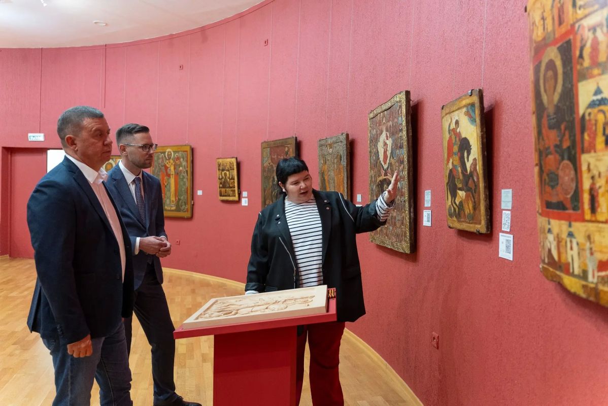 Культурное сотрудничество: Югра, Ямал и Тюменская область Культурное сотрудничество: Югра, Ямал и Тюменская область