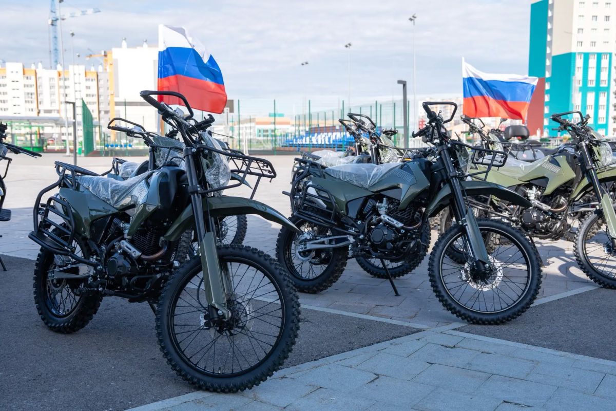 «Единая Россия» отправила очередную партию спецтехники в зону СВО «Единая Россия» отправила очередную партию спецтехники в зону СВО