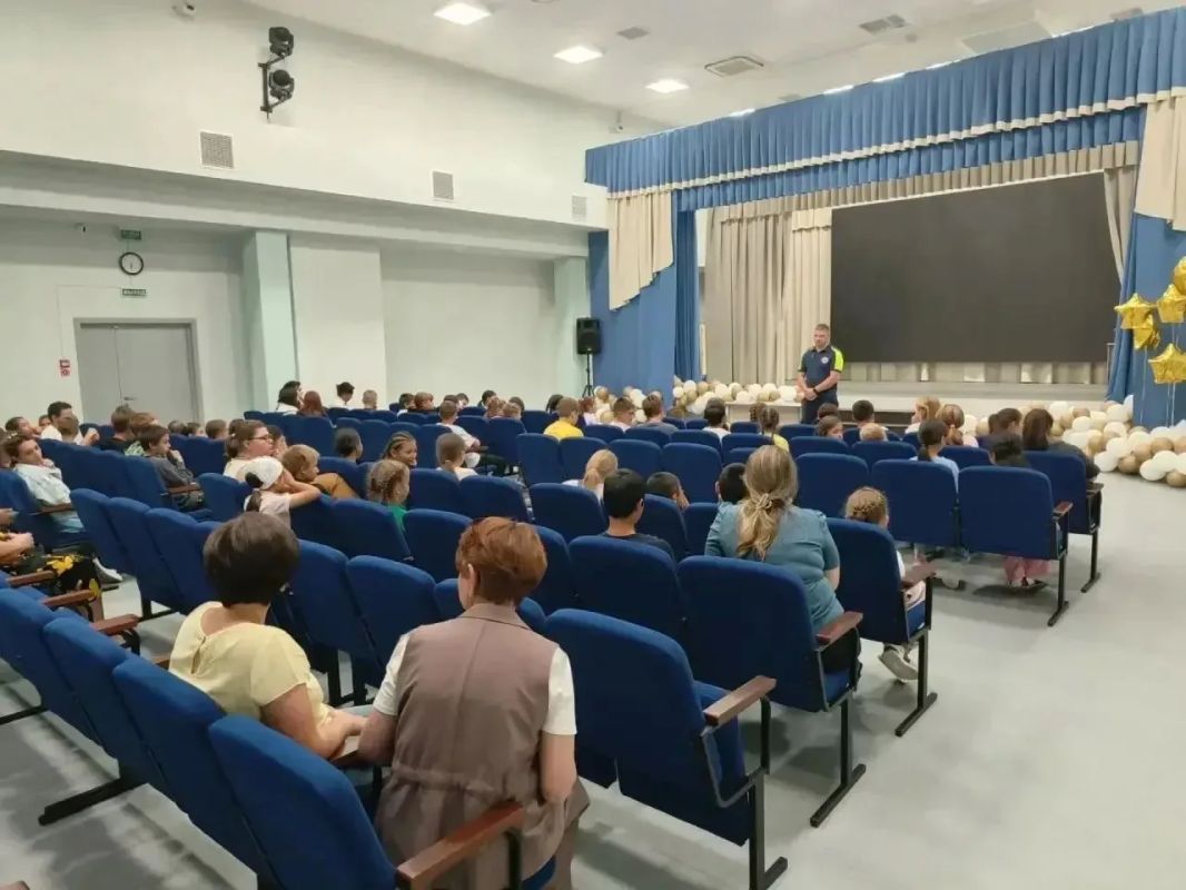 В округе продолжается профилактическая акция «Внимание, дети!» В округе продолжается профилактическая акция «Внимание, дети!»
