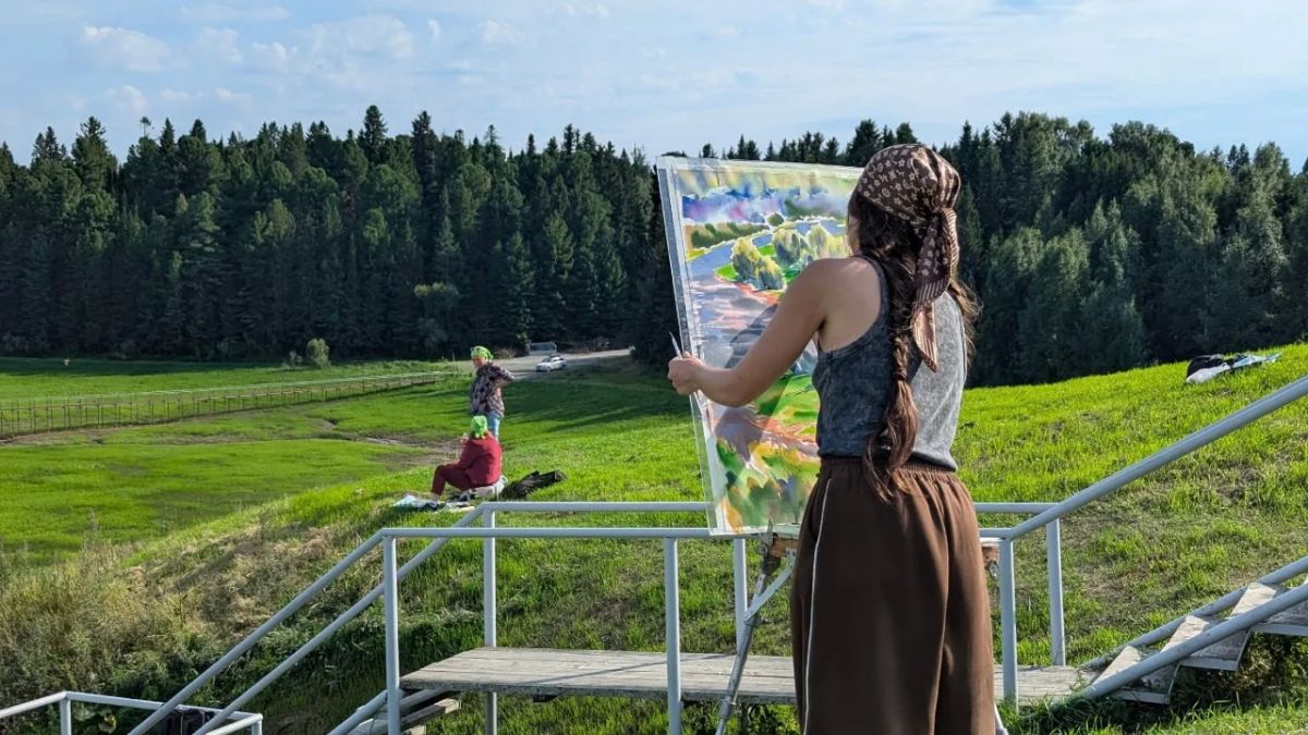 Сибирь в акварели. Пятнадцать художников из десяти регионов страны провели полторы недели в Ханты-Мансийске и его окрестностях, чтобы писать сибирскую природу акварелью Сибирь в акварели. Пятнадцать художников из десяти регионов страны провели полторы недели в Ханты-Мансийске и его окрестностях, чтобы писать сибирскую природу акварелью