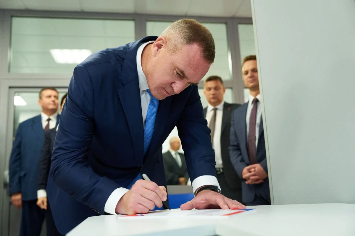 В Когалыме открылась новая школа на 900 учеников В Когалыме открылась новая школа на 900 учеников