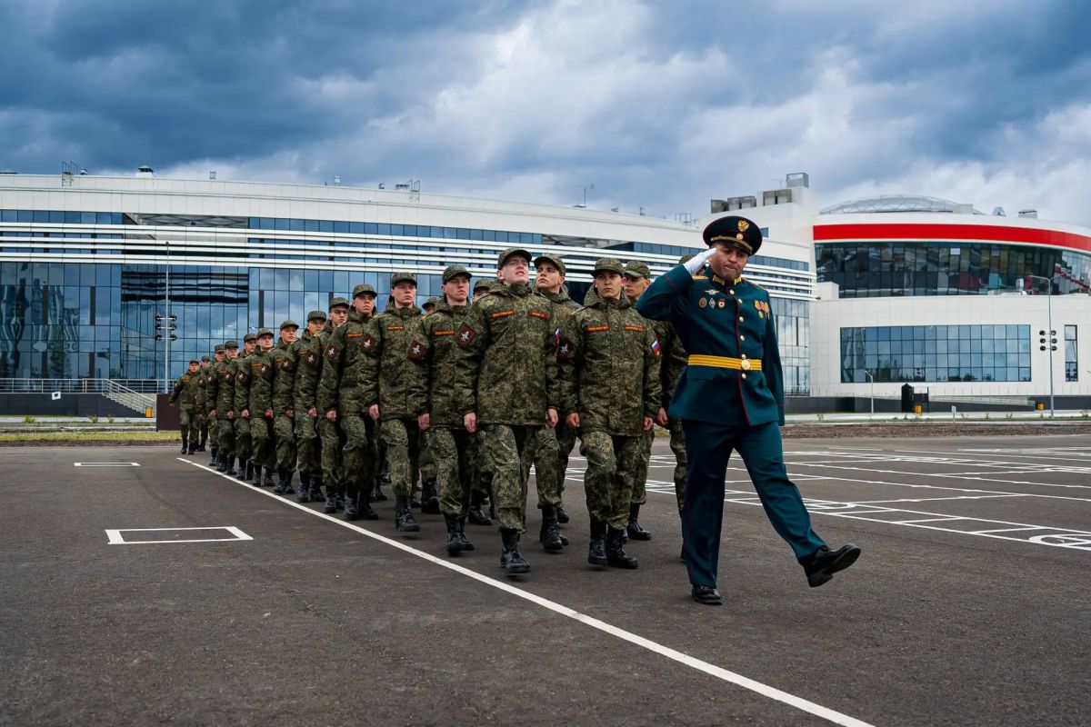 Руслан Кухарук: В День знаний в Когалыме открыли школу имени выдающегося советского и российского нефтяника Валерия Исааковича Грайфера Руслан Кухарук: В День знаний в Когалыме открыли школу имени выдающегося советского и российского нефтяника Валерия Исааковича Грайфера