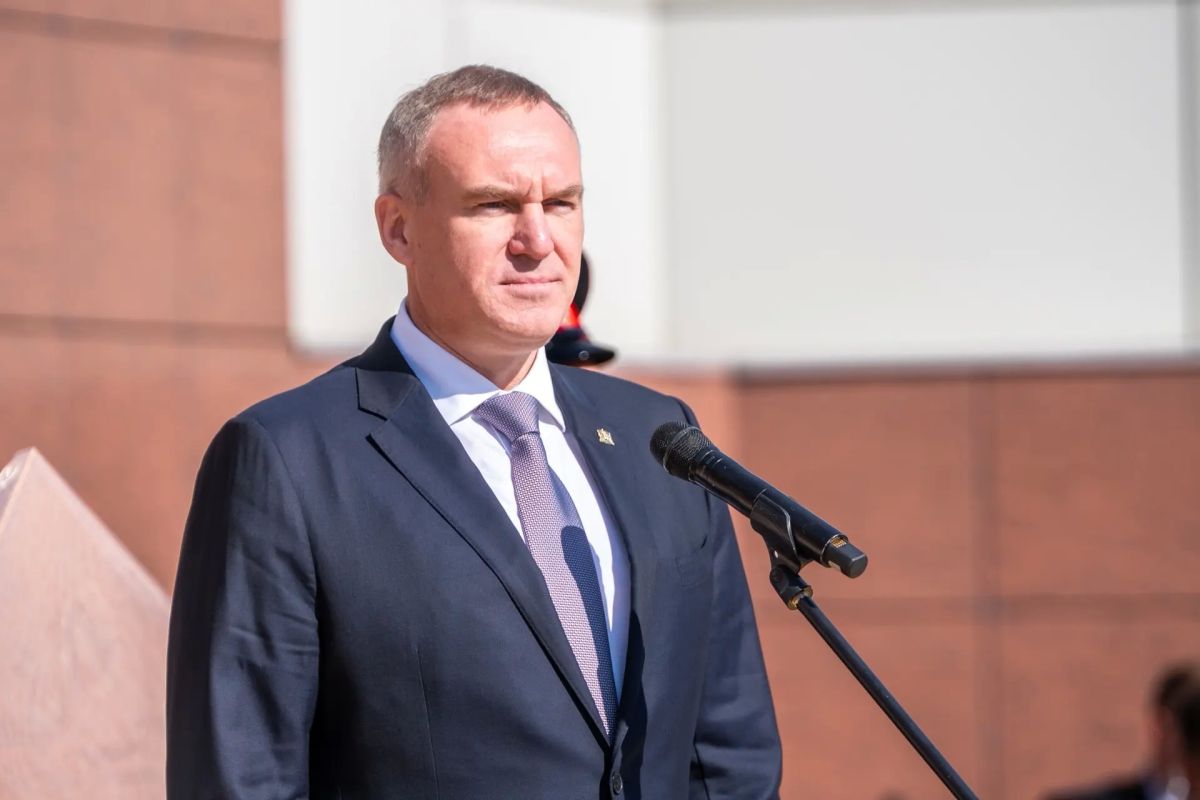 В Югре увековечили память выдающихся нефтяников В Югре увековечили память выдающихся нефтяников