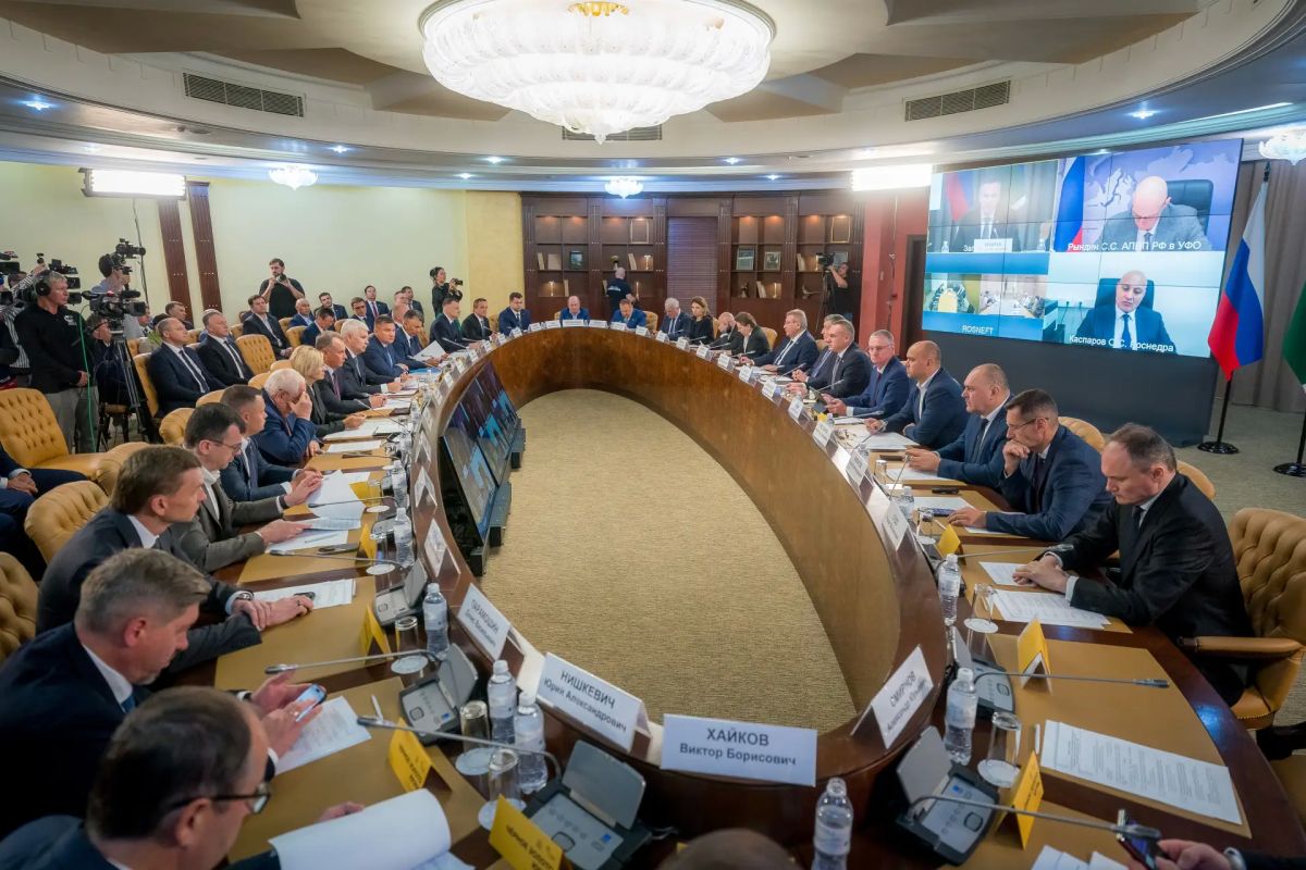 Руслан Кухарук: Подвели итоги ежегодного конкурса «Черное золото Югры» – знакового мероприятия для нашего округа, которое более 25 лет объединяет лучших специалистов нефтегазовой отрасли Руслан Кухарук: Подвели итоги ежегодного конкурса «Черное золото Югры» – знакового мероприятия для нашего округа, которое более 25 лет объединяет лучших специалистов нефтегазовой отрасли
