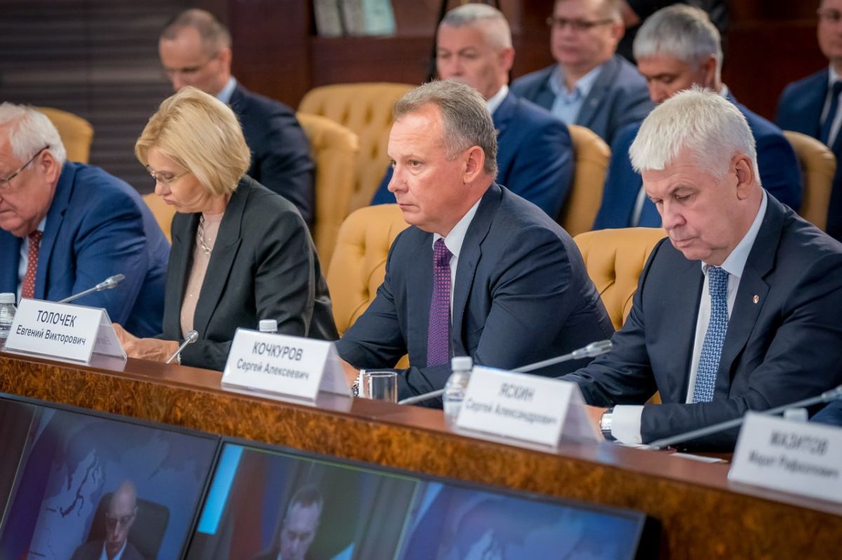 В Югре обсудили актуальные решения повышения нефтеотдачи на основных месторождениях В Югре обсудили актуальные решения повышения нефтеотдачи на основных месторождениях