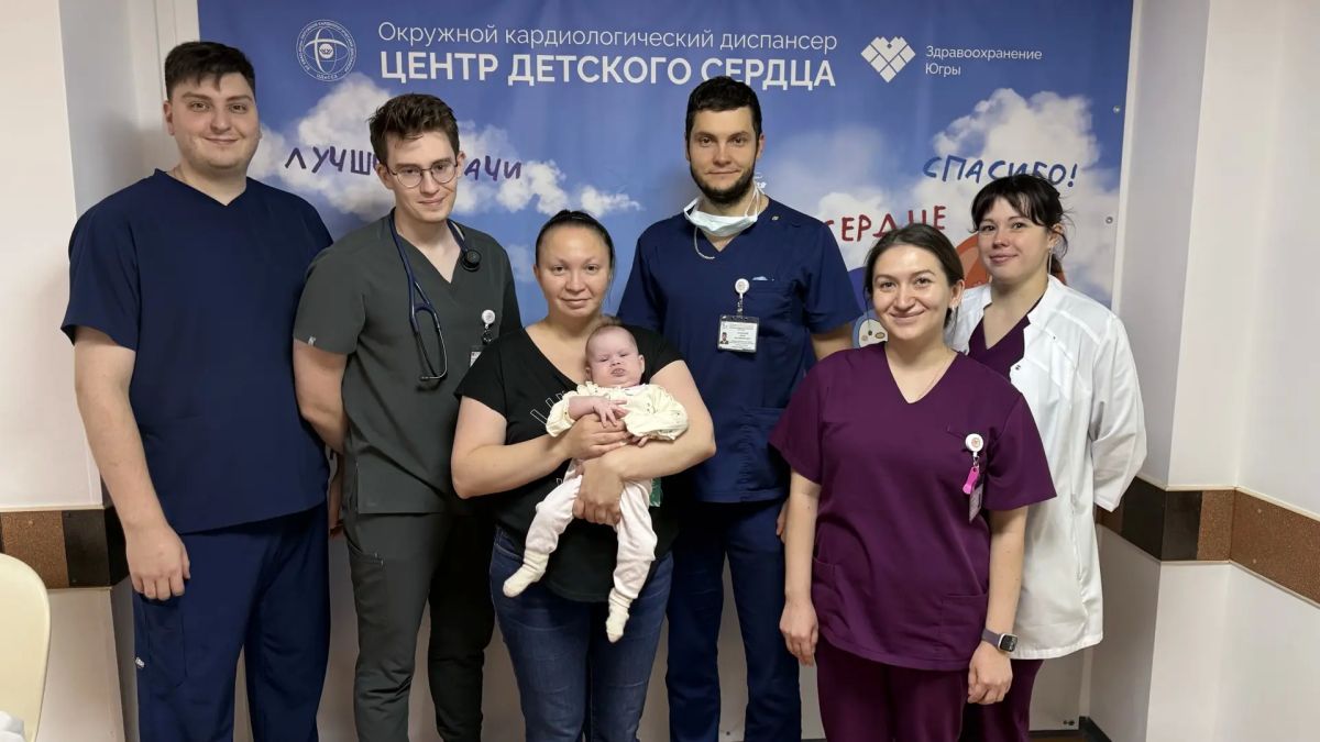 Два сердца - одна история: в Кардиоцентре помогли маме и её маленькой дочке