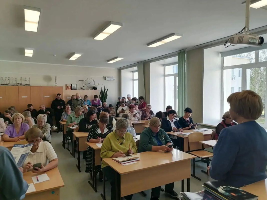 Работники предприятий и сотрудники организаций Югры узнают всё самое важное о выборах прямо на рабочих местах Работники предприятий и сотрудники организаций Югры узнают всё самое важное о выборах прямо на рабочих местах