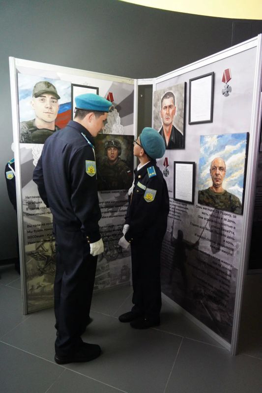 В Сургуте открылась выставка «Они сражались за Родину» В Сургуте открылась выставка «Они сражались за Родину»
