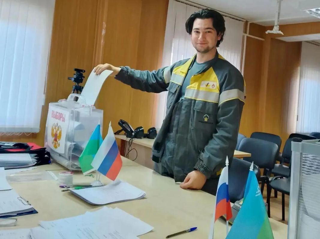 В Югре продолжается досрочное голосование В Югре продолжается досрочное голосование