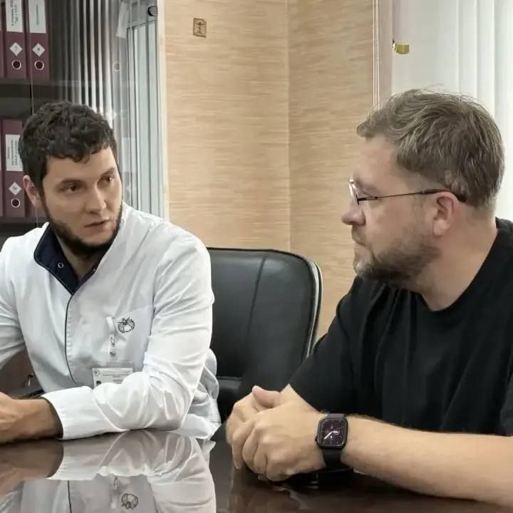 Врачи Сургута впервые в регионе установили 17-летней пациентке сердечный клапан через прокол в бедре Врачи Сургута впервые в регионе установили 17-летней пациентке сердечный клапан через прокол в бедре