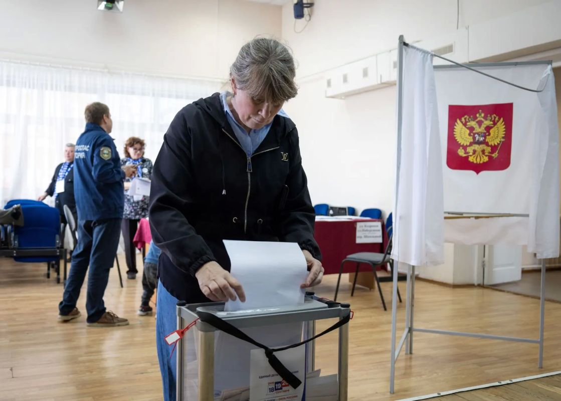 В Нижневартовском районе продолжается досрочное голосование для жителей труднодоступных территорий В Нижневартовском районе продолжается досрочное голосование для жителей труднодоступных территорий