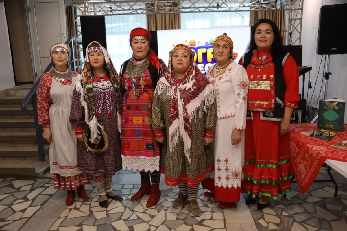Литературная гостиная «Моя Родина - Россия» Литературная гостиная «Моя Родина - Россия»