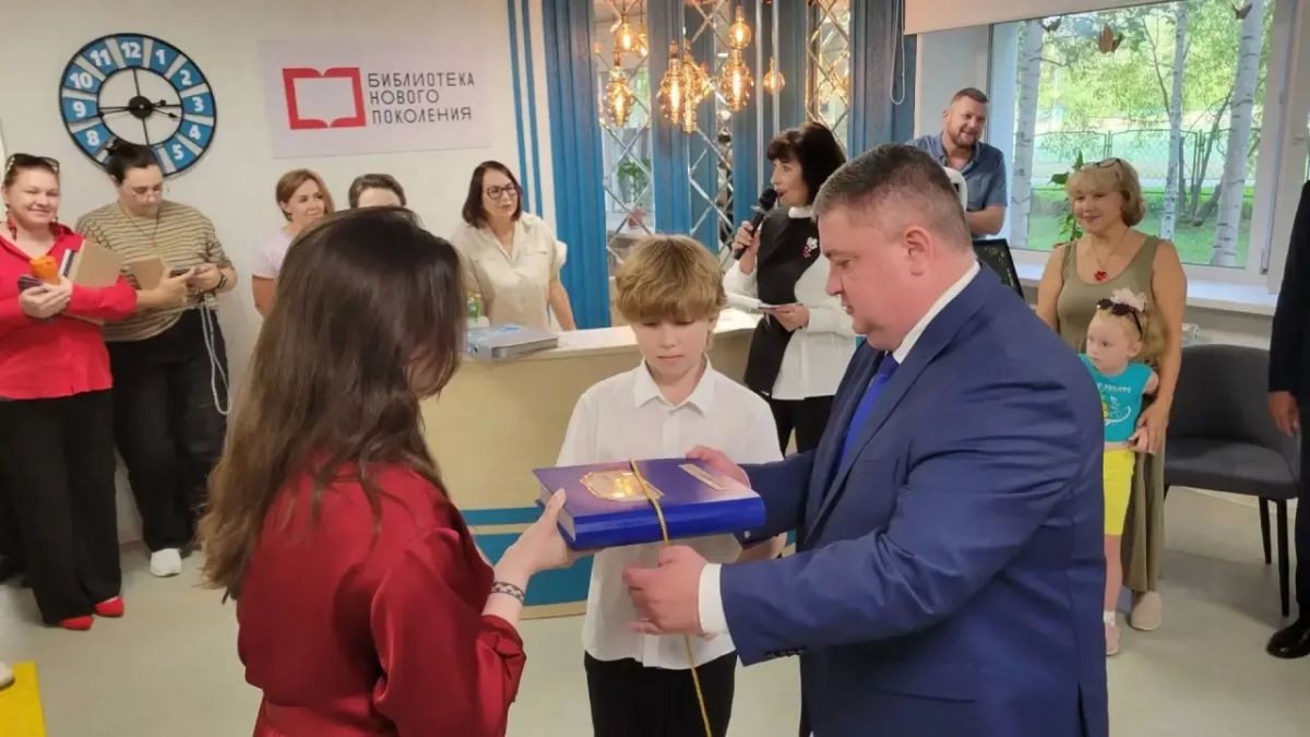 В Нижневартовске по нацпроекту «Семья» открылась новая модельная библиотека В Нижневартовске по нацпроекту «Семья» открылась новая модельная библиотека